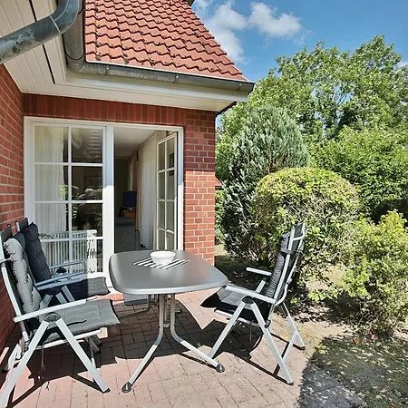 Am Rosenhain 6 Am Rosenhain 6 3 *