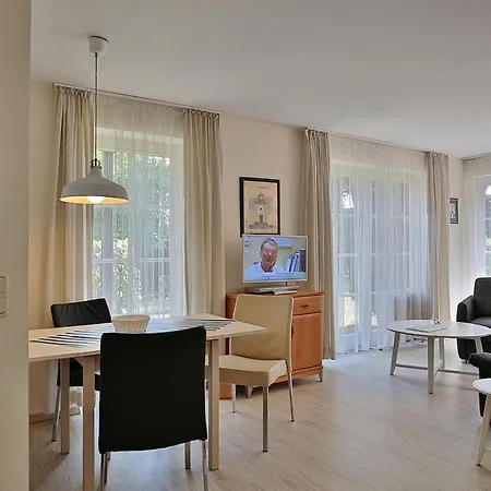 Am Rosenhain 6 Am Rosenhain 6 3 Apartment *