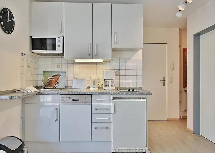 Am Rosenhain 6 Am Rosenhain 6 3 Lägenhet *