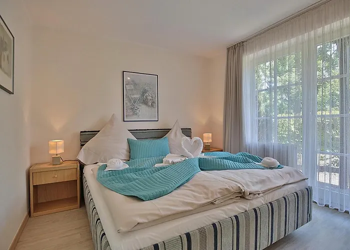 Am Rosenhain 6 Am Rosenhain 6 3 Lägenhet *